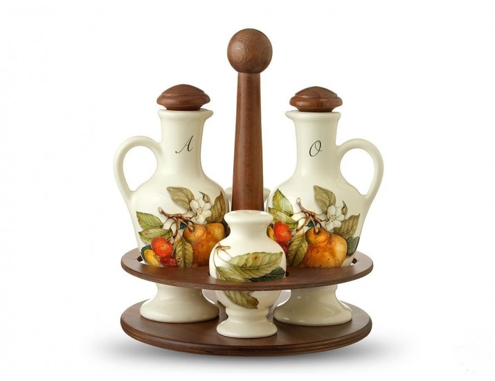 Набор для специй NUOVA CER Груша 5 предметов (2 бутылки для масла+солонка+перечница на подставке) Набор для специй NUOVA CER Груша 5 предметов (2 бутылки для масла+солонка+перечница на подставке)