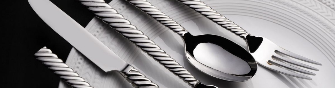 Столовые приборы
