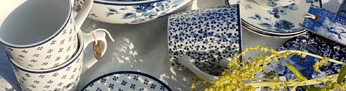 China rose Laura Ashley China rose Laura Ashley