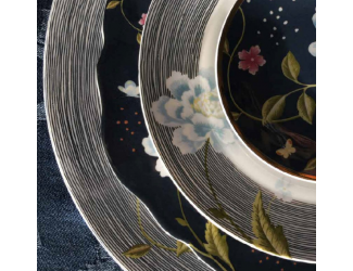 Тарелка(блюдо) 30см Laura Ashley Midnight Pinstripe Тарелка(блюдо) 30см Laura Ashley Midnight Pinstripe