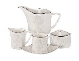Чайный сервиз на 6 персон 17 предметов Royal Bone China Париж