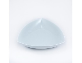 Тарелка треугольная 23см Royal Porcelain Public форма 41
