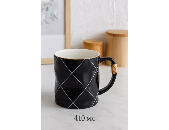 Кружка Lenardi квадратики чёрная 106-084