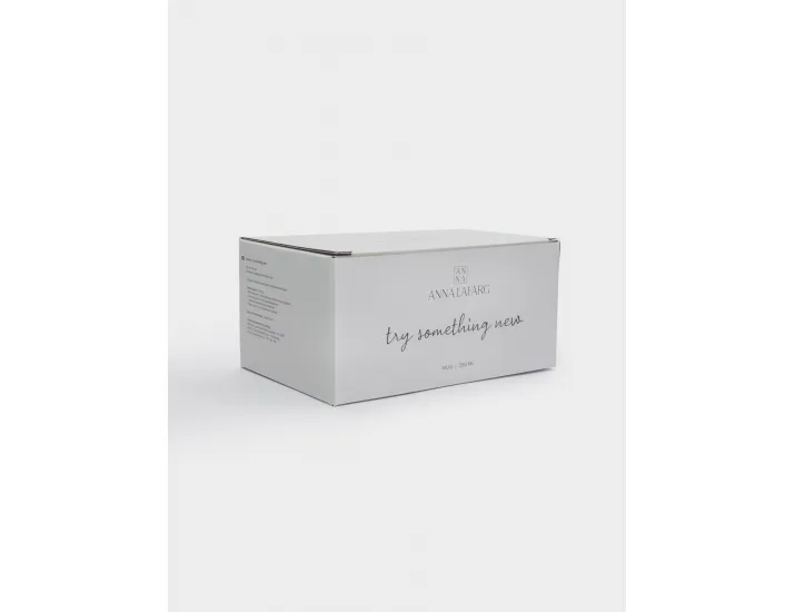 Кружка 350 мл бело-черная Try something new Anna Lafarg Eccentric