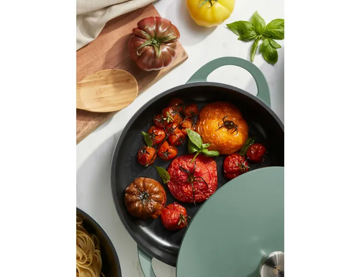 Кастрюля 24 см 4.2 л с крышкой с покрытием зелёная Maxwell & Williams Agile