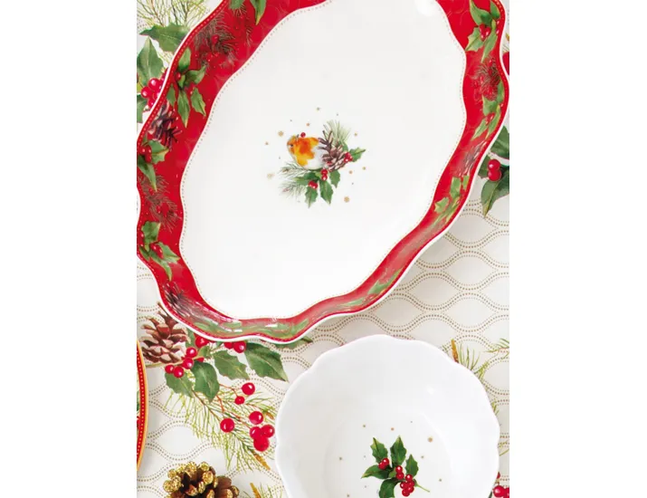 Блюдо 30x21x5 см белое с красным кантом овальное Ягоды и листья Easy Life Christmas Berries