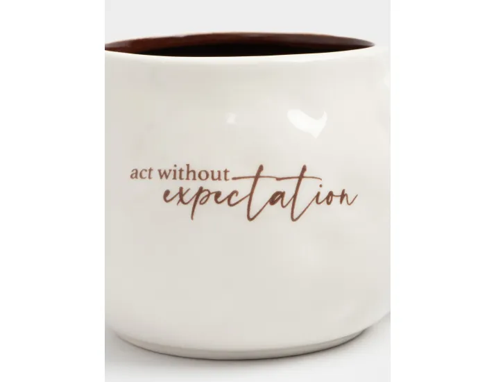 Кружка 460 мл бело-бордовая мятый эффект Действуй Anna Lafarg Message