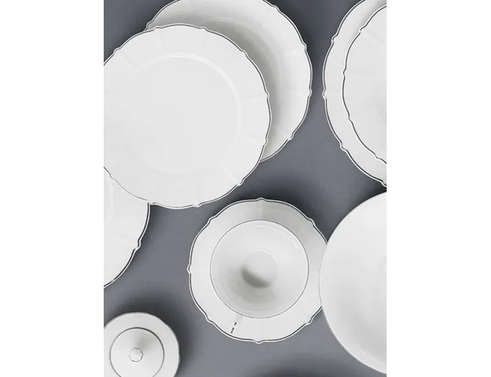 Сервиз обеденный 6 персон 21 предмет белый с серебристым кантом Anna Lafarg Lotus silver