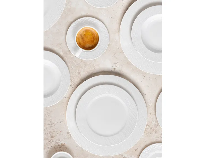 Тарелка закусочная 20,5 см белая Мятый эффект Home & Style Rock