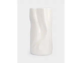 Ваза для цветов, 23 см, керамика, молочная, Мятый эффект, Drapery