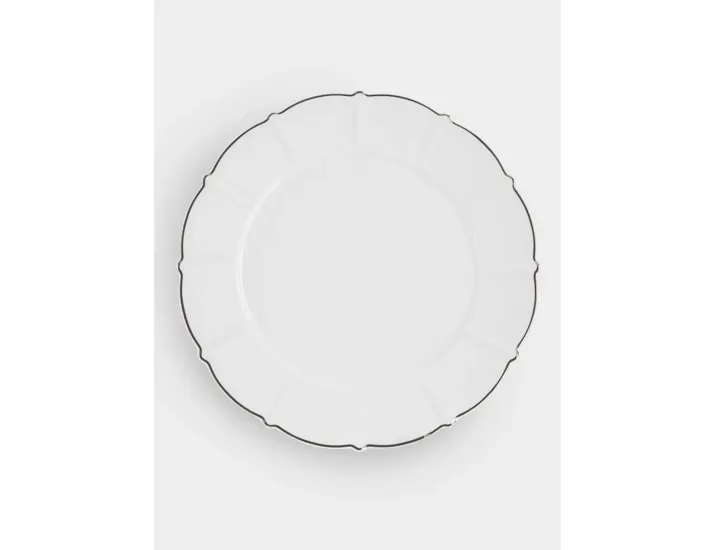 Тарелка обеденная 26,5 см белая с серебристым кантом Anna Lafarg Lotus silver