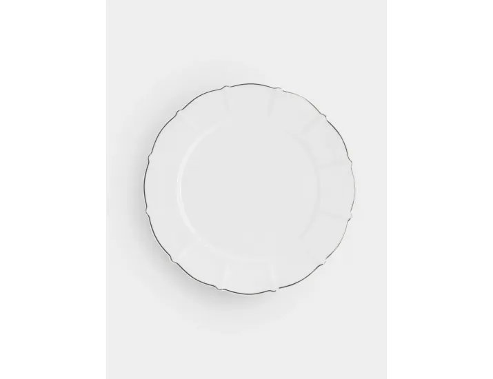 Тарелка закусочная 21,5 см белая с серебристым кантом Anna Lafarg Lotus silver