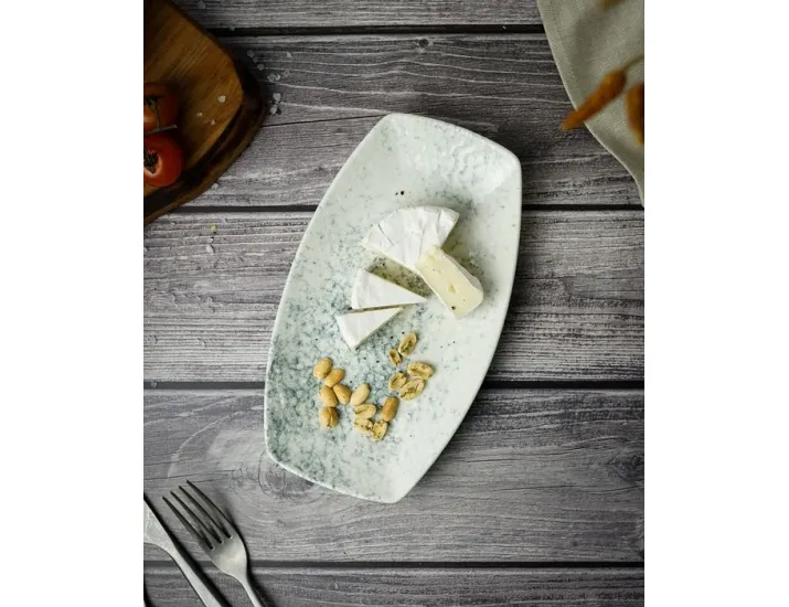 Тарелка прямоугольная 23см Porland Smoky