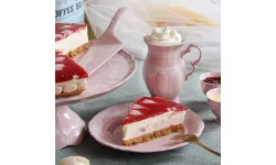 Розовый фарфор