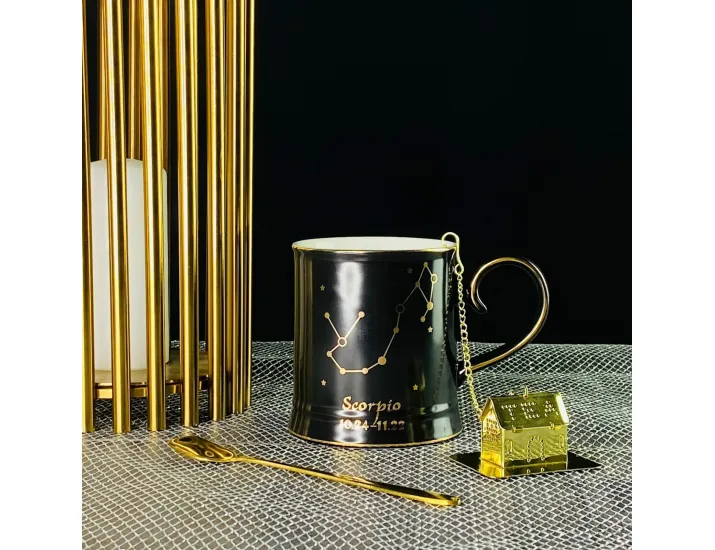 Кружка 360мл с ложкой и фильтром Lenardi 106-297 чёрная Скорпион