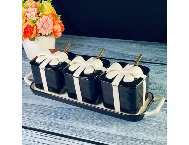 Набор из 3 баночек 350 мл с ложками на подставке Lenardi 106-345 чёрный