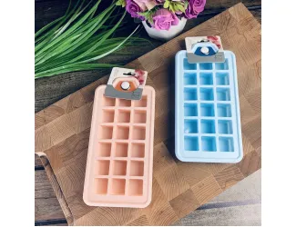 Силиконовая 19х10х2 см форма для льда (х36)
