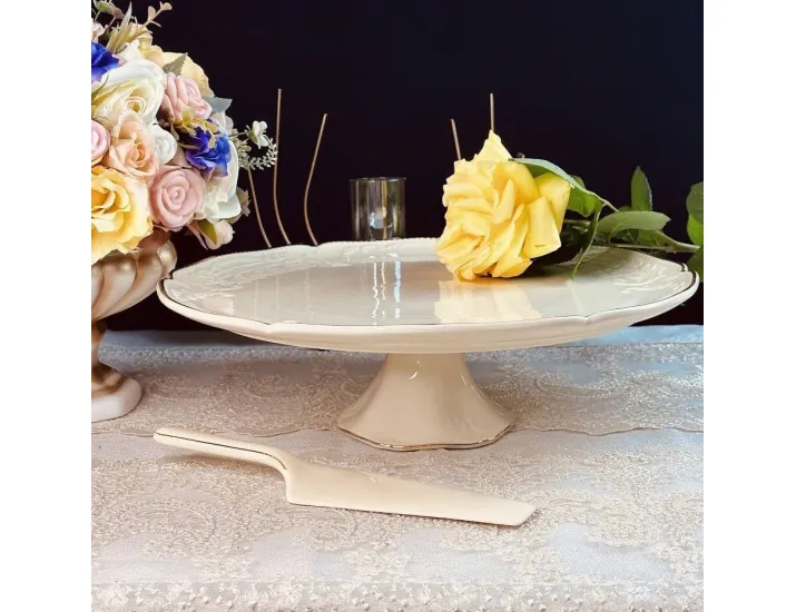 Тортовница 36см с лопаткой Lenardi Доминика крем 205-408