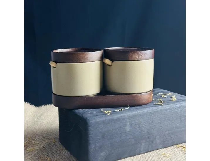 Набор из 2 баночек 9см с ложками на подставке Lenardi Tropical 235-074