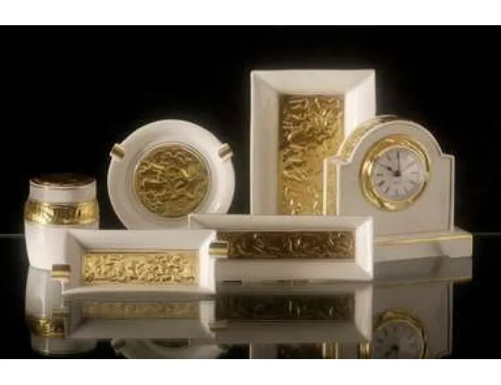 Пепельница граненая круглая с рельефом Rudolf Kampf 20114831-0157