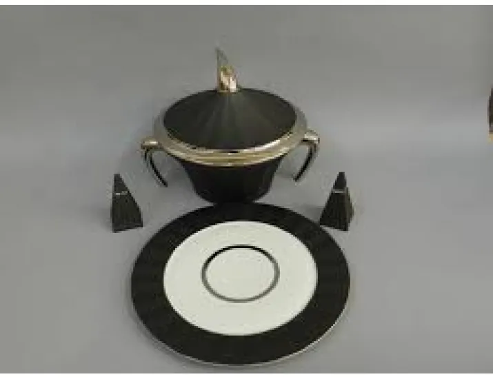 Сервиз столовый Rudolf Kampf Древний Египет 26 предметов 6 персон чёрный с платиной 61162011-2110